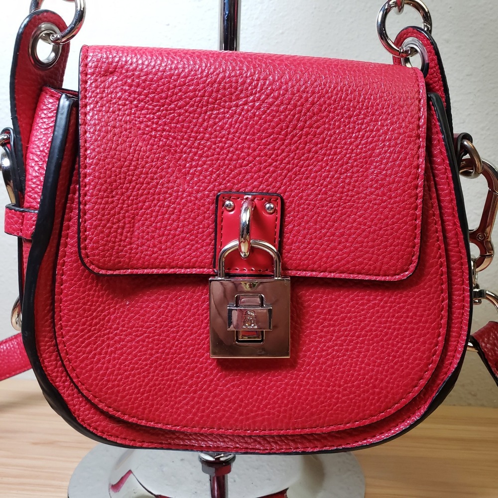 Steve Madden Padlock Structured Crossbody Purse Bag Red Faux Leather City Chic - Picture 3 of 13